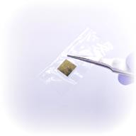 <p>فیلتر تضعیف‌کننده بازتابی بدون قاب با ضریب عبور %1 (OD 2)، ضخامت 0.05 ± 1.6mm و طول و عرض 0.3± 10mm.</p>